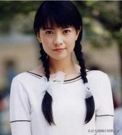 單眼皮歪嘴還有齙牙,五官不端正卻依舊絕美的明星,只服這7位 單眼皮歪嘴還有齙牙,五官不端正卻依舊絕美的明星,只服這7位