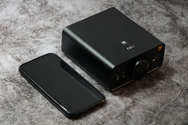 花一千塊，讓APPLE MUSIC猛起來！深度談飛傲K5 PRO ESS版解碼耳放