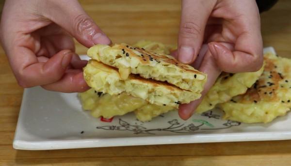 蘋果別再直接吃了，教你1個新吃法，酥軟香甜，孩子超愛吃