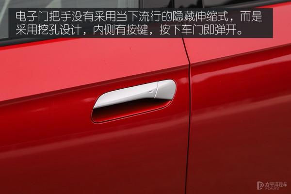 ID.4 CROZZ實測！特斯拉都不是他的對手？網友：新的套娃又出現了