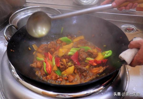 沙灣大盤雞怎麼做才好吃?廚師長教你做法和技巧,麻辣鮮香又入味 沙灣大盤雞怎麼做才好吃?廚師長教你做法和技巧,麻辣鮮香又入味