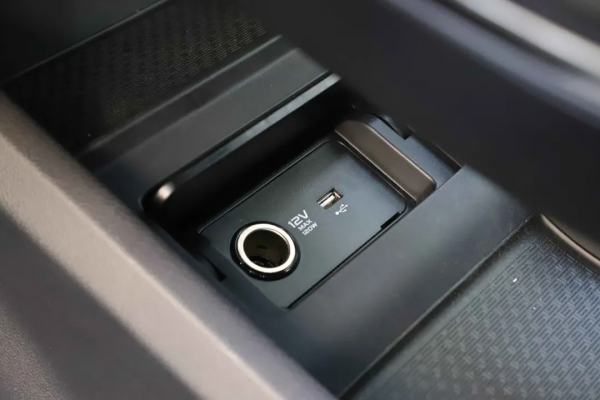 比奧德賽便宜一半，空間驚喜，質感不輸合資，顧家好男人首選