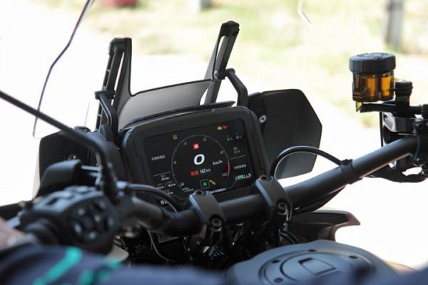 哈雷最新車款試駕,怎感覺踏上了一輛兩輪路虎? 哈雷最新車款試駕,怎感覺踏上了一輛兩輪路虎?