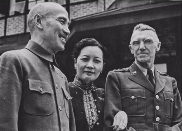 毛主席沒有上過軍校，為何軍事水平遠超精英雲集的國民黨將帥？