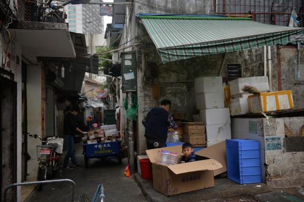 上海遊客到深圳直言太難熬，這3大習慣讓人受不了，當地人：矯情