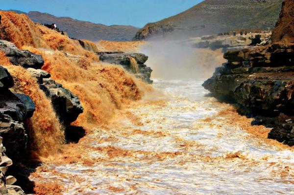 黃河高出地面10米，已是“懸河”！為什麼國家不清理河底泥沙？