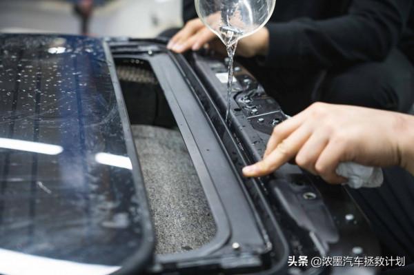 「致臻匠心」修復一臺大眾途銳,勇攀高峰後再成為逆轉時間的焦點 「致臻匠心」修復一臺大眾途銳,勇攀高峰後再成為逆轉時間的焦點