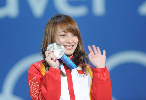 “雪上公主”李妮娜，四奪世錦賽冠軍，中國雪上專案領軍人