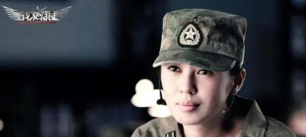 矯揉造作就別演軍旅劇了，這9位女星告訴你，什麼叫軍人那股勁兒