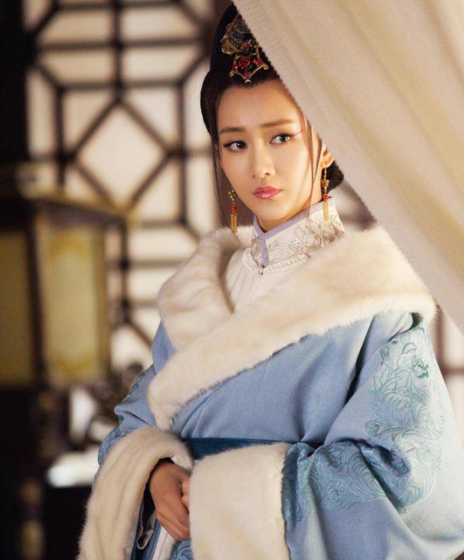 至今單身的8位大齡女星，最大57歲最小38歲，個個瀟灑又快樂