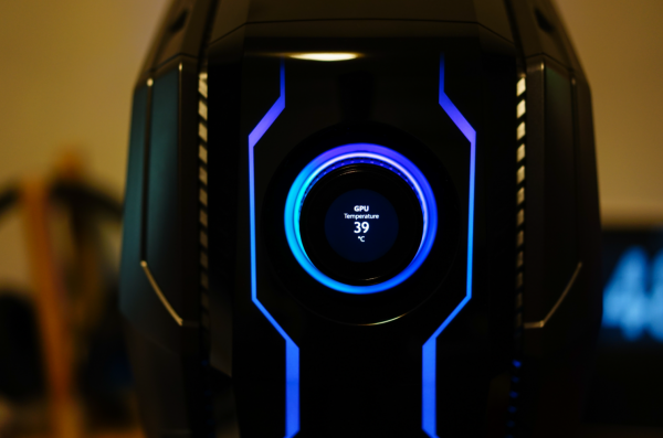 幫小夥伴搞了臺4萬元的桌上型電腦是什麼體驗？微星宙斯盾Ti5上手把玩