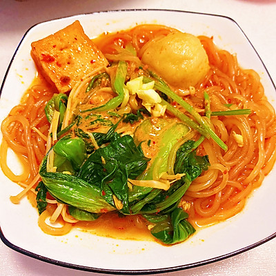 健康美味家常版牛奶麻辣燙，寒冷冬日裡必備哦