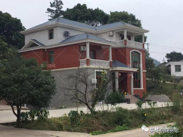 28萬建廣西複式三層別墅，佔地125㎡，7室4廳+車庫，圖紙好評如潮