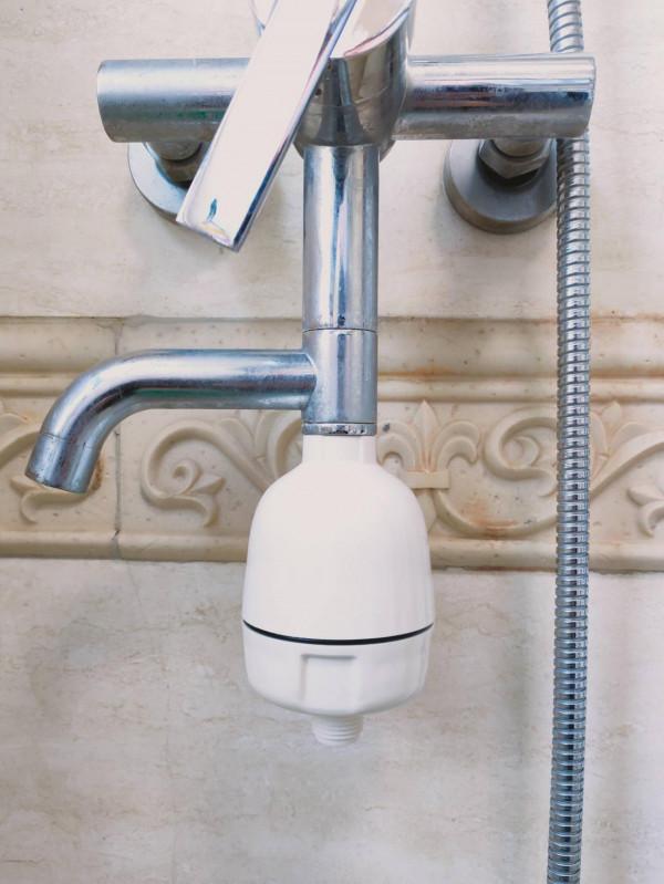 為了敏感肌小寶寶的洗澡自由，美而浦除氯美膚沐浴過濾器