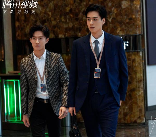 一個緋聞新戀情,牽出了一堆瓜 一個緋聞新戀情,牽出了一堆瓜