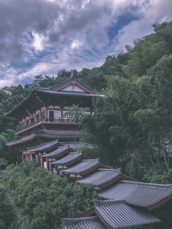 別再說什麼小京都了，寧波這些寺廟來打臉了