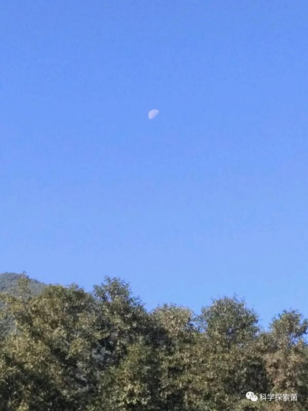 太空漆黑一片，為什麼太陽照不亮太空呢？陽光照到哪兒去了？