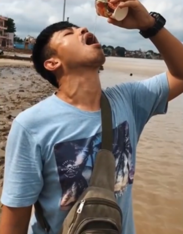 紅遍網路的4位海外人氣美食博主，網友則戲稱他們是“四國特工”