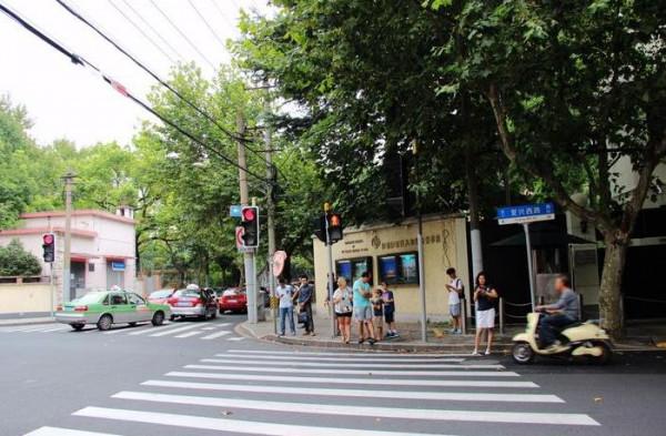 上海“最洋氣”的馬路，全是洋樓公寓，號稱“中國最豪華的公寓”