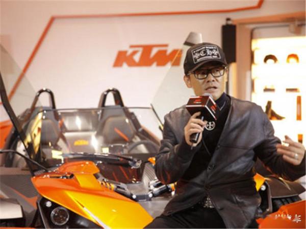 周立波的結局,或許從他打瞎岳父眼睛的時候就已經寫好了 周立波的結局,或許從他打瞎岳父眼睛的時候就已經寫好了