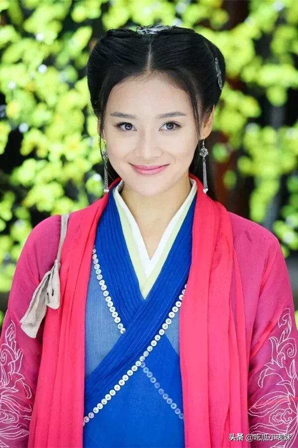 袁姍姍，氣質清秀，美若天仙