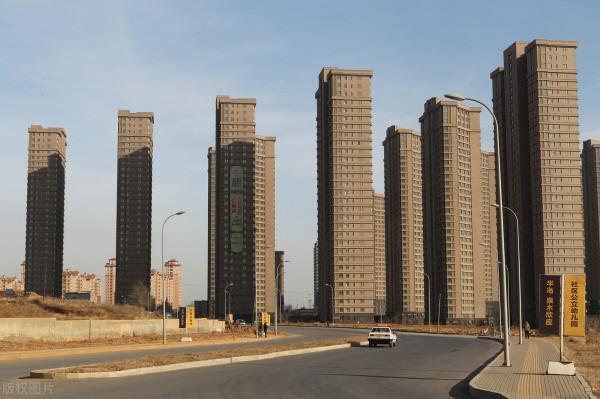 樓市調控收緊，當下如何買房？只有一句話，期房不能碰