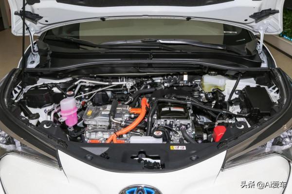 續航400km配快充,豐田高配效能SUV,省錢空間大,實拍豐田C-HR EV 續航400km配快充,豐田高配效能SUV,省錢空間大,實拍豐田C-HR EV