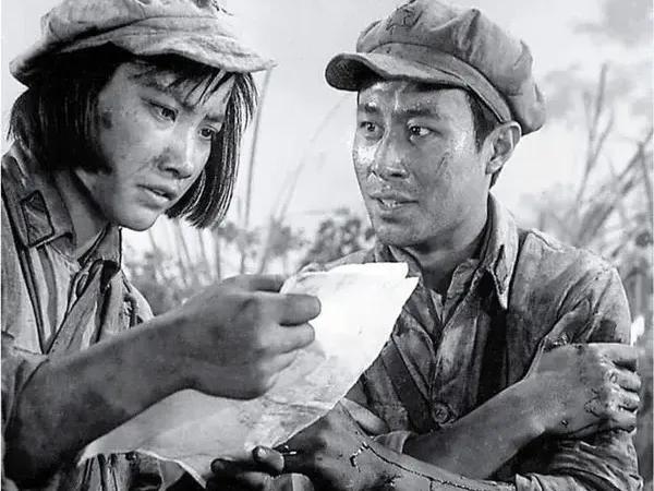 揭露原八一電影製片廠電影明星們，王曉棠 王心剛 田華 陶玉玲 張勇手