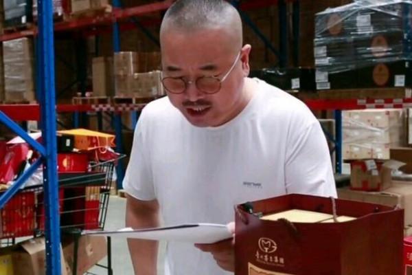 直播、接私活、頂撞趙本山,王小利被替換背後,只是身體原因? 直播、接私活、頂撞趙本山,王小利被替換背後,只是身體原因?