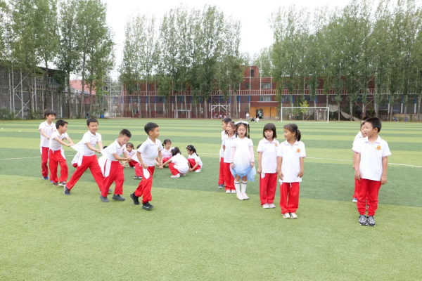 昌平區凱博外國語學校這個中秋孩子們有點甜 昌平區凱博外國語學校這個中秋孩子們有點甜