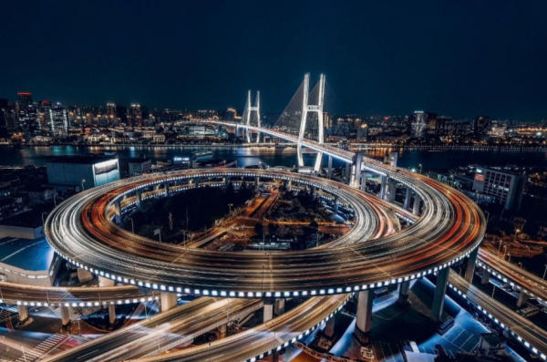 王衍行評《中國移動引入19家戰投，合計認購243億元》