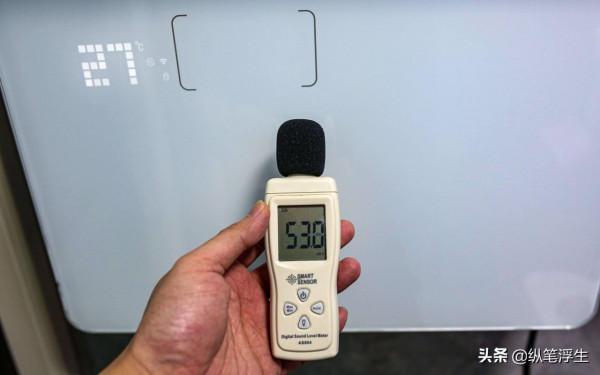 全浴對流風暖、大屏烘乾：義大利 Radialight壁掛智慧暖風機評測