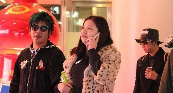 人間清醒大張偉：堅持和隊友對半分賬，拒絕黃小蕾，只寵胖媳婦兒