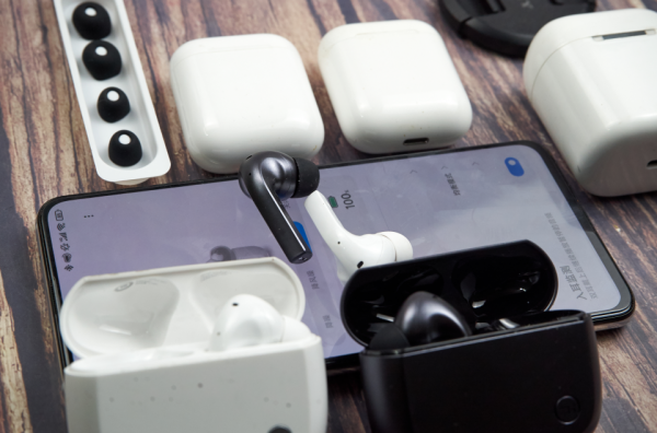 曜悅版zmipurpodspro評測：顏值與音質並存的耳機