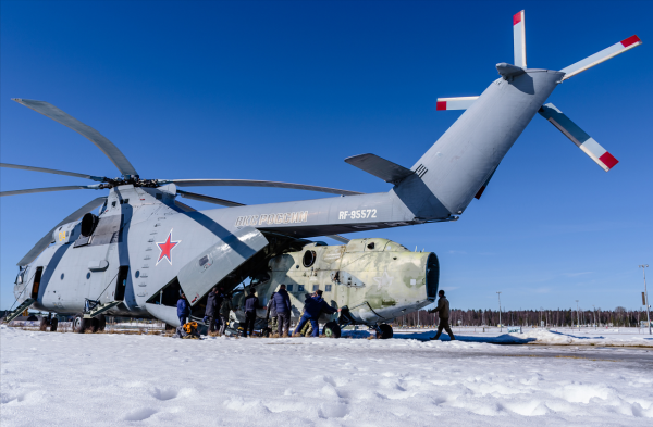 中俄超種馬呼之欲出，最大重量近40噸，將助力解放軍打造飛行炮兵