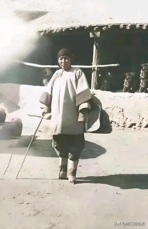 罕見的清朝老照片,原來劊子手長這樣,還有嫁給英國人的清朝女子 罕見的清朝老照片,原來劊子手長這樣,還有嫁給英國人的清朝女子