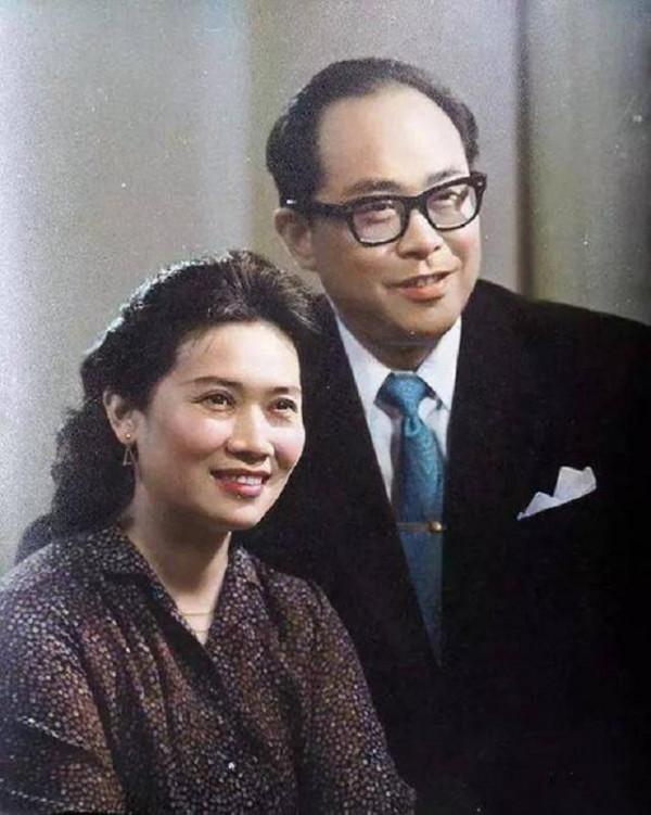 “歌壇聖女”朱逢博:30歲和老師閃婚,84歲守了老公骨灰13年 “歌壇聖女”朱逢博:30歲和老師閃婚,84歲守了老公骨灰13年