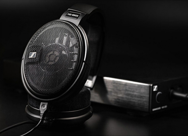 那些超級HiFi大廠直推、易推的頭戴大耳精選,天龍D5200直接跳水 那些超級HiFi大廠直推、易推的頭戴大耳精選,天龍D5200直接跳水