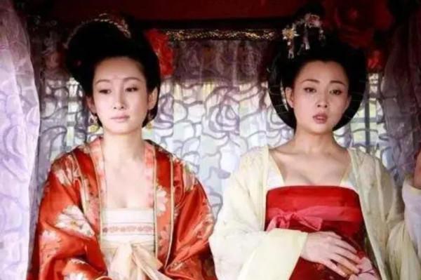 河南一藥農無意中撿到一鐵片，竟然揭開了武則天隱藏的秘密