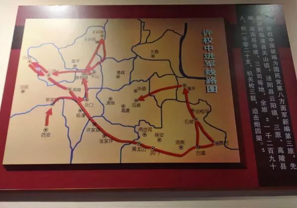 一張特殊的全家福,照相時英雄已經犧牲,妻子用胳膊支撐烈士身體 一張特殊的全家福,照相時英雄已經犧牲,妻子用胳膊支撐烈士身體