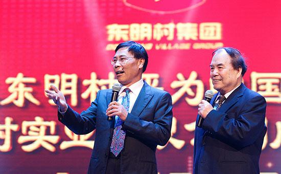 著名相聲演員笑林：結婚父母不來也幸福，59歲讓妻子流淚