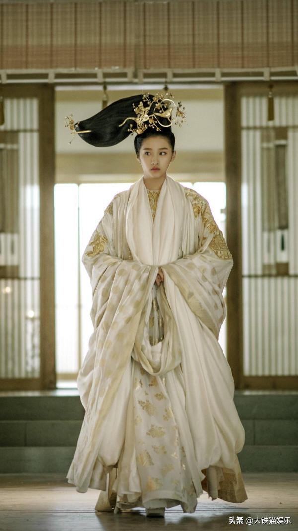 以為戲多就能紅，卻被現實狠打臉，這8位加戲咖一點甜頭都沒嚐到