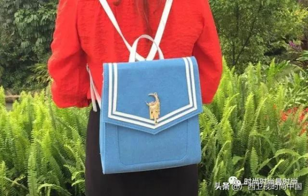 迎面一股海軍風，減齡顯瘦小能手