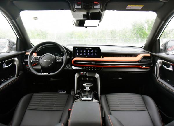 200馬力的緊湊SUV 試駕東風悅達起亞智跑Ace 1.5T 200馬力的緊湊SUV 試駕東風悅達起亞智跑Ace 1.5T