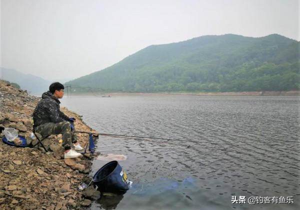 釣魚打窩不等於做窩，窩做得好，釣大魚可連竿