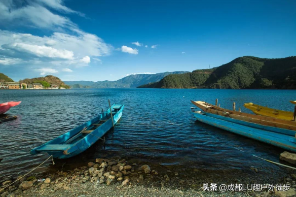 瀘沽湖畔格桑花開，探尋最後的女兒國