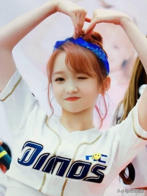 火箭少女“返童照”：忍了吳宣儀，忍了楊超越，見到楊芸晴：愛了