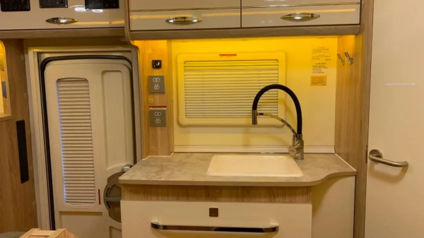 旌航國六FT-II大額頭 福特新全順底盤+自動擋 長續航高性價比之選 旌航國六FT-II大額頭 福特新全順底盤+自動擋 長續航高性價比之選