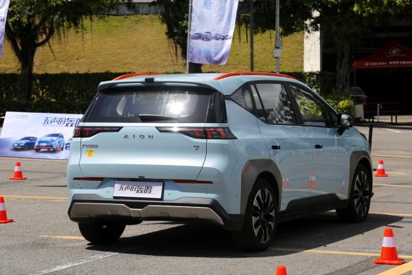 埃安Y 試駕點評:終於有一輛個性不賣萌的十萬級電動車了 埃安Y 試駕點評:終於有一輛個性不賣萌的十萬級電動車了