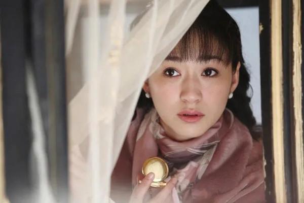 同是一人分飾兩角，是&OpenCurlyDoubleQuote;加分項&rdquo;還是&OpenCurlyDoubleQuote;送命題&rdquo;？對比一下見分曉